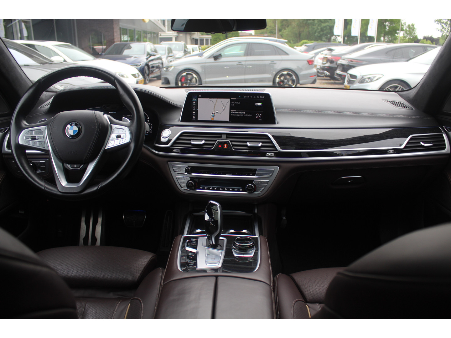 BMW BMW