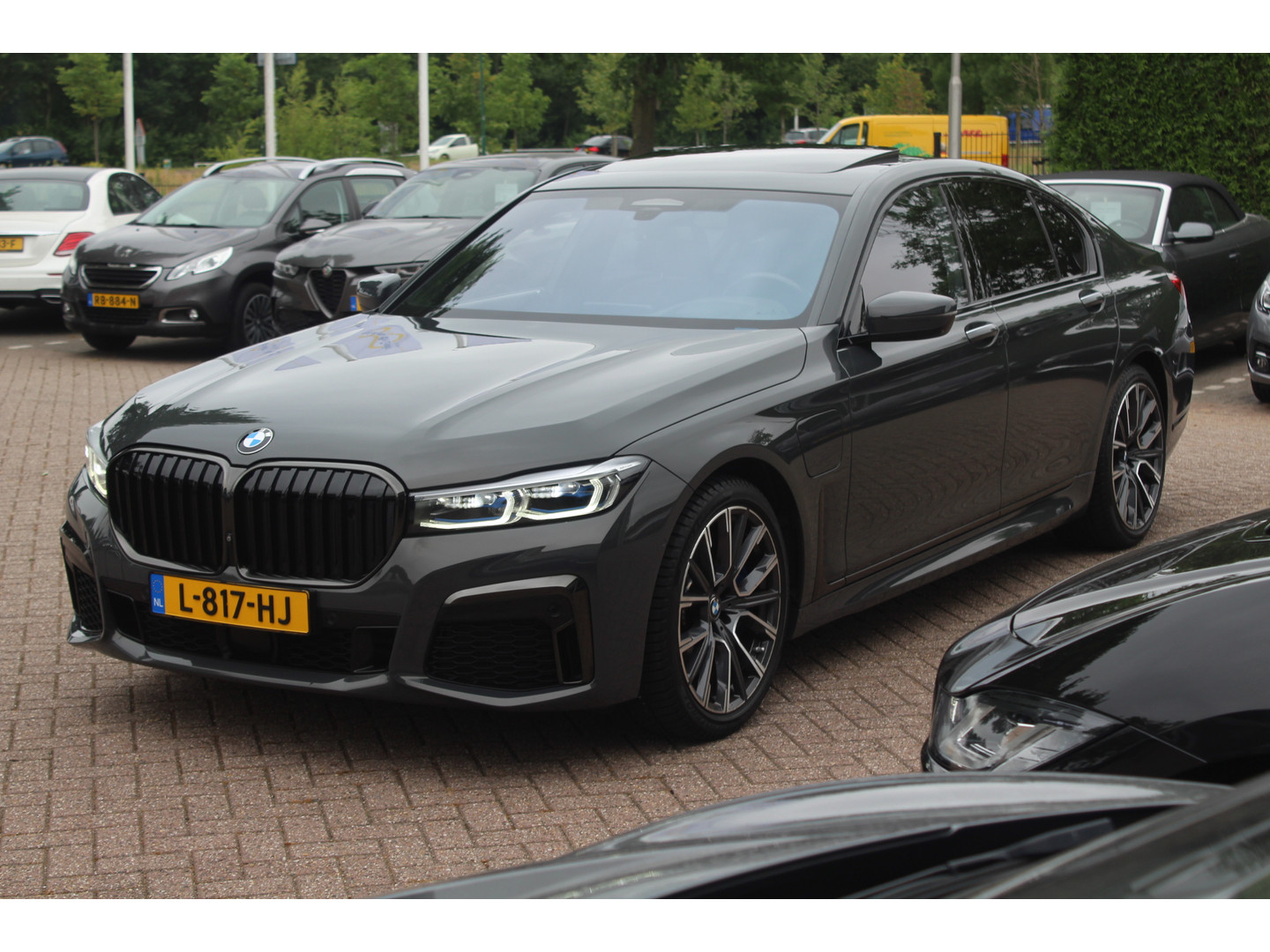 BMW BMW