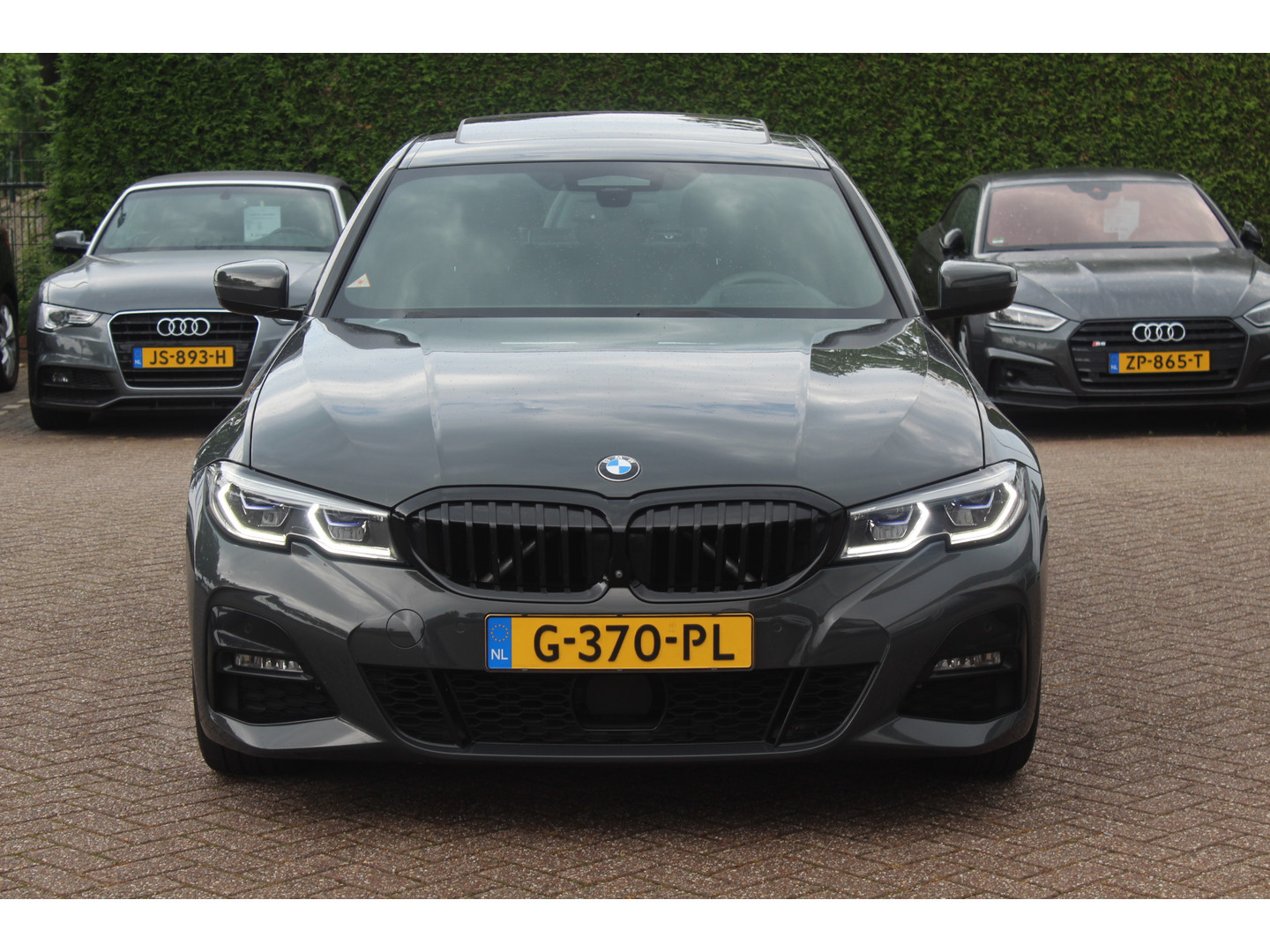 BMW