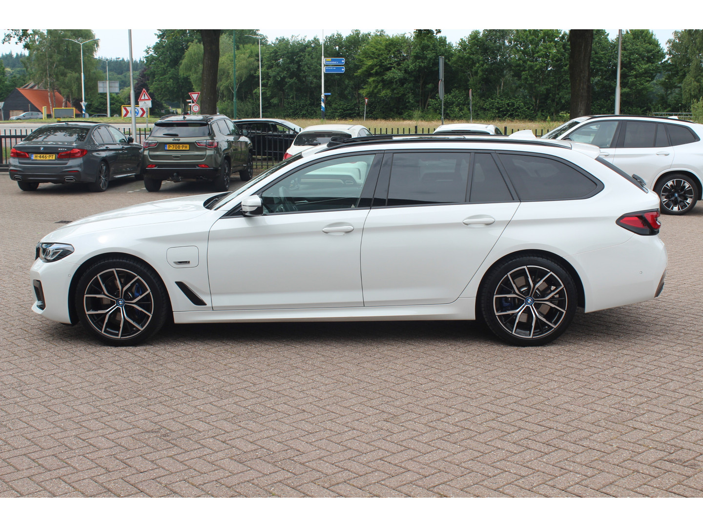 BMW