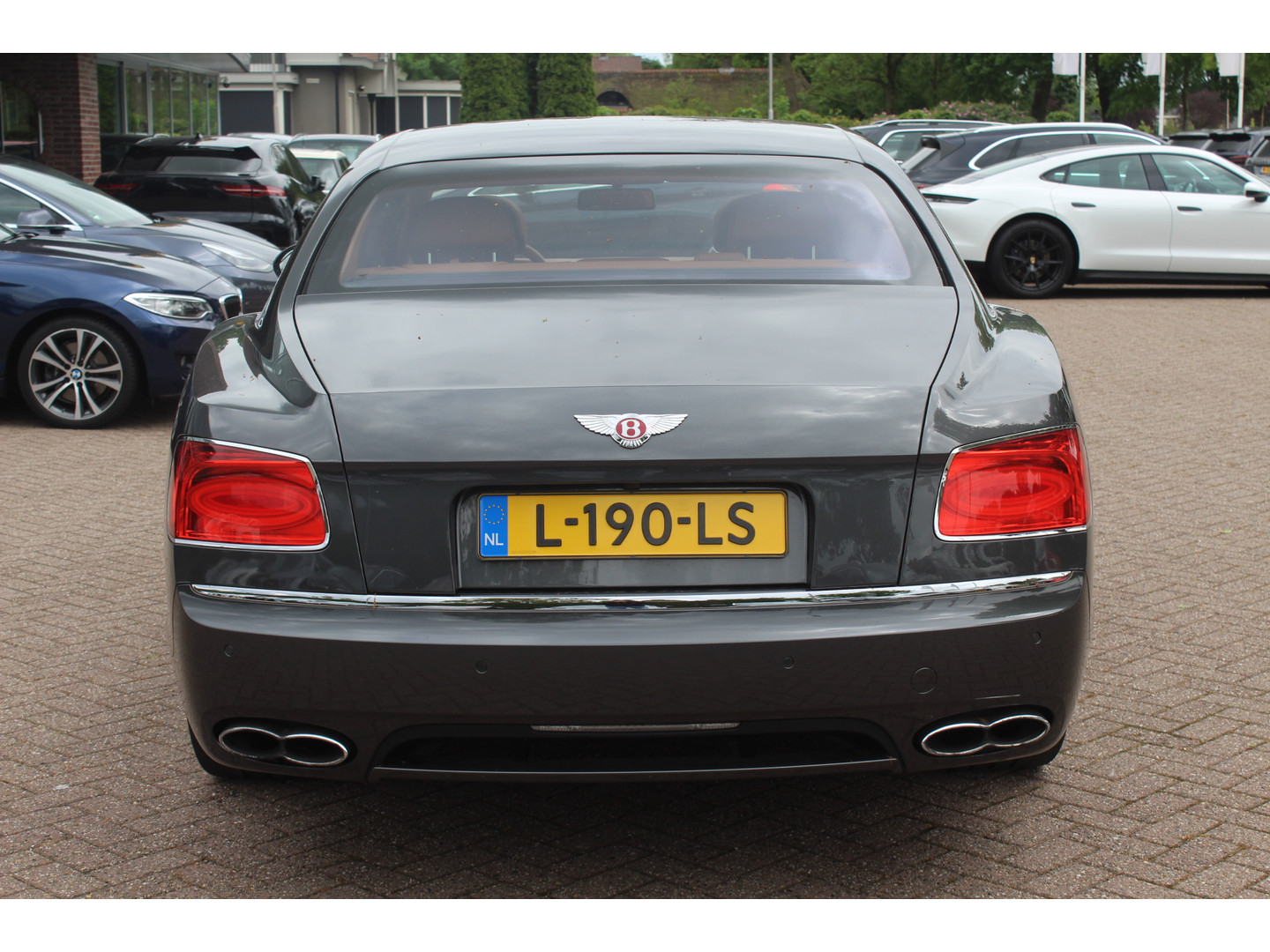 Bentley Bentley