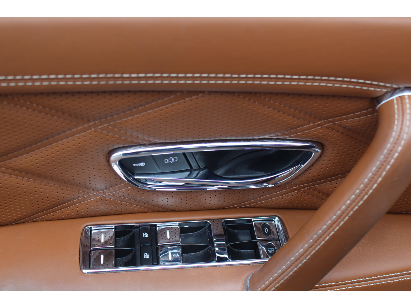 Bentley Bentley