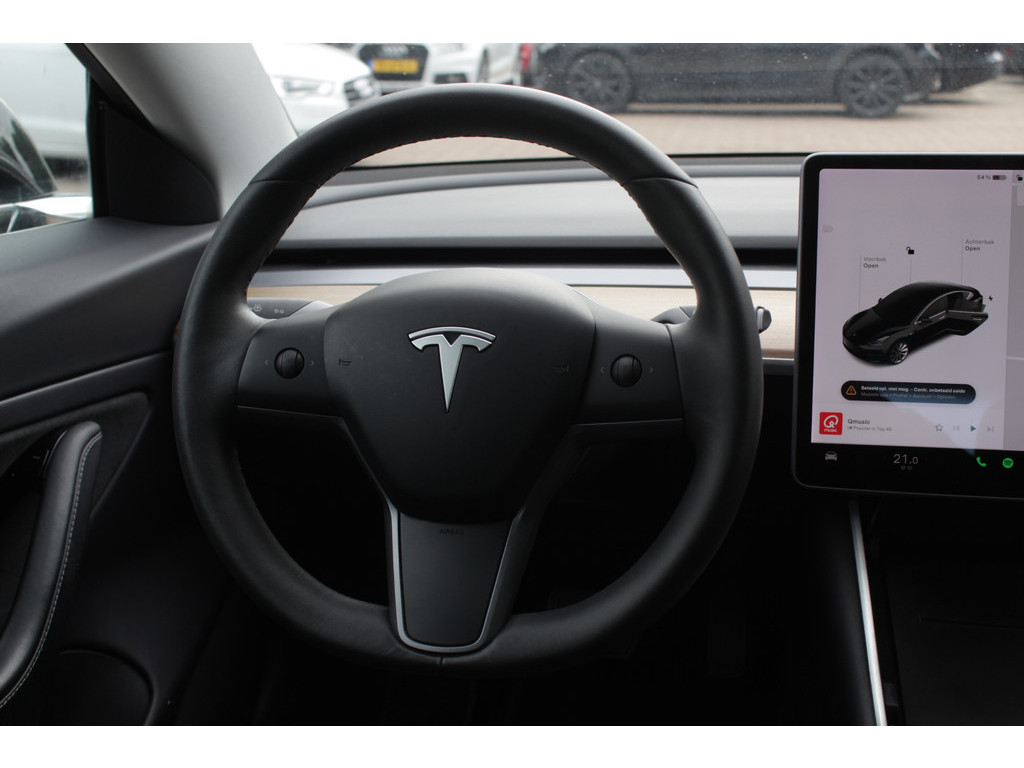 Tesla Tesla