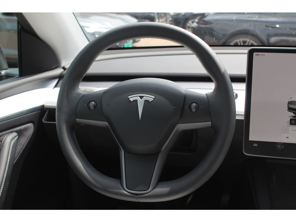 Tesla Tesla