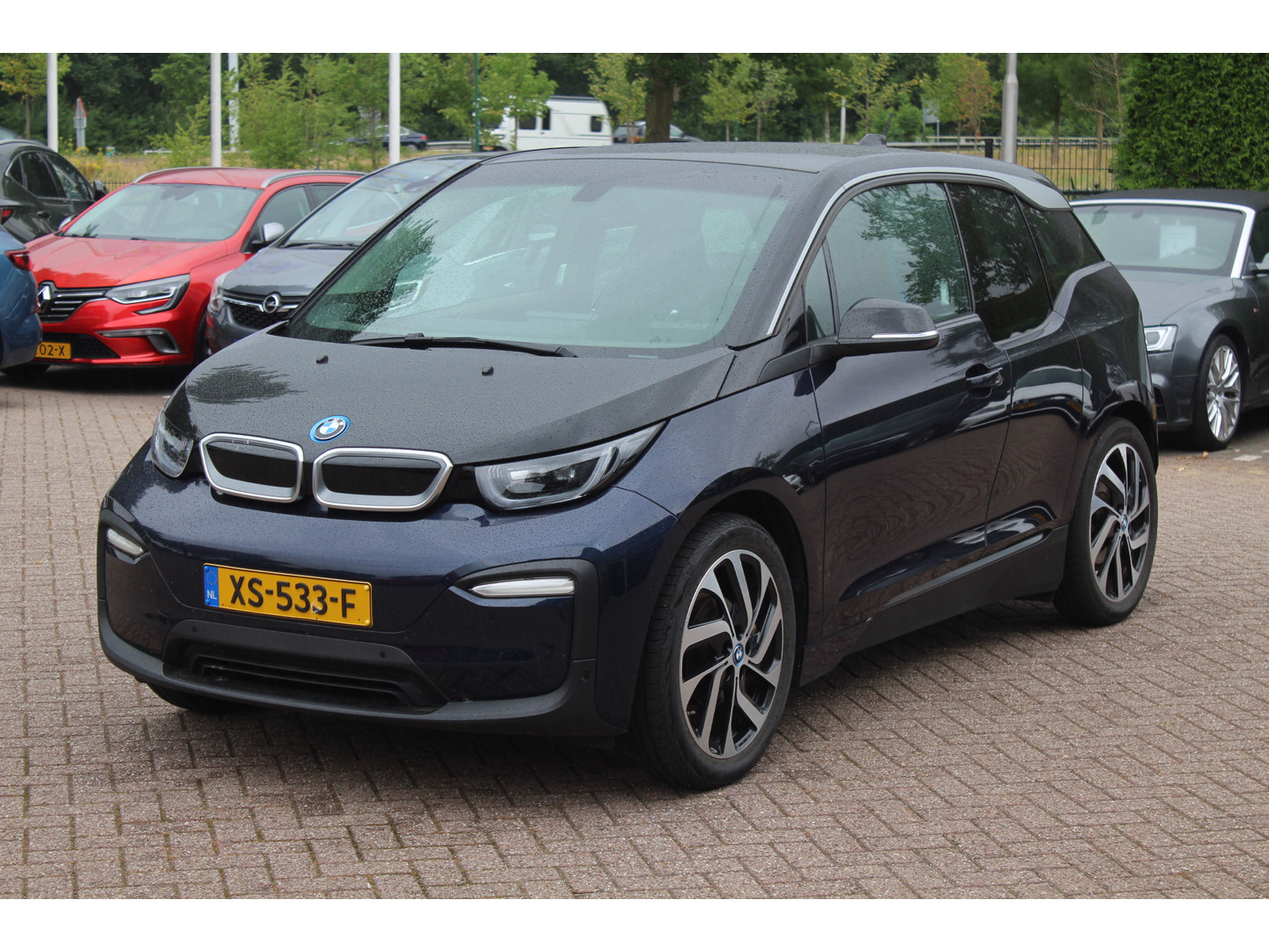BMW BMW