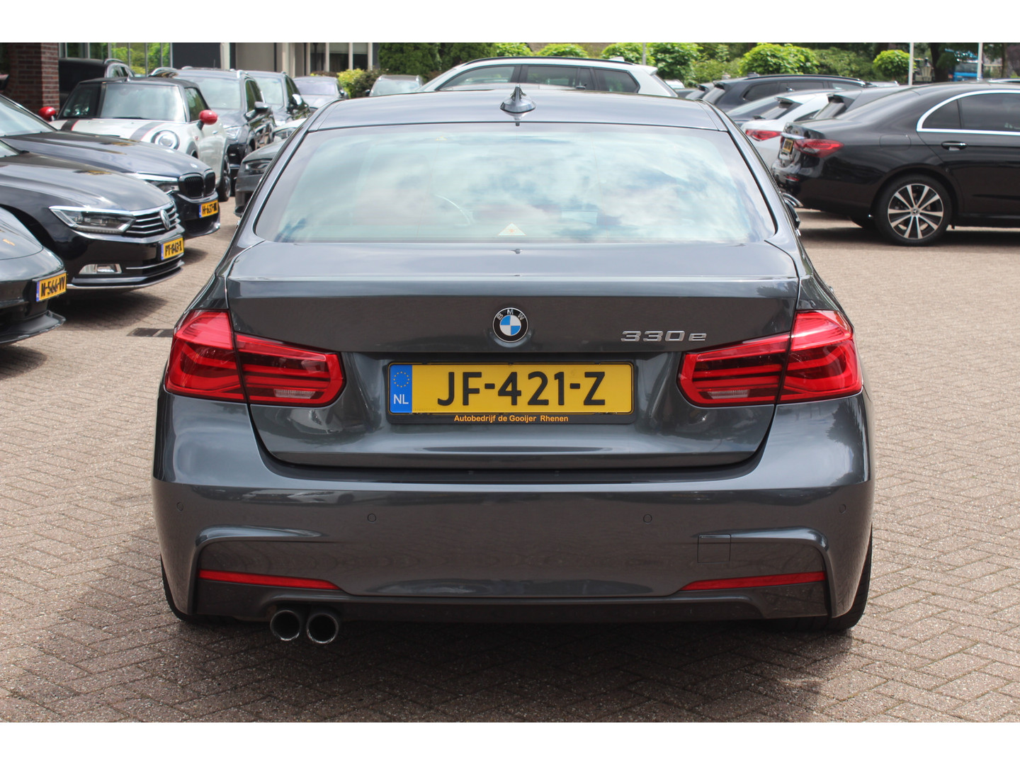 BMW BMW