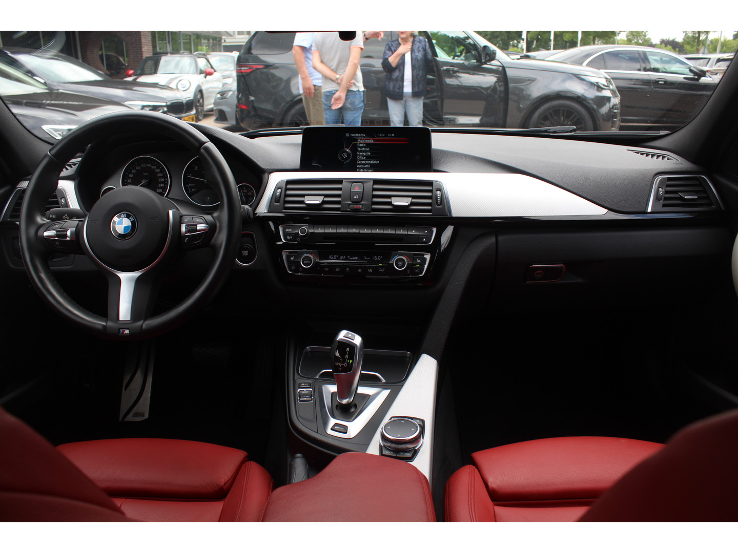BMW BMW