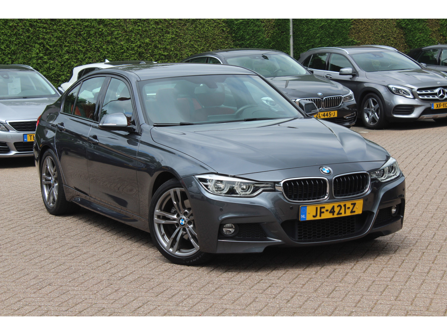 BMW BMW