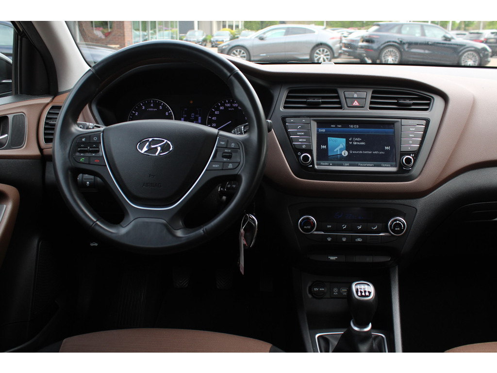 Hyundai Hyundai