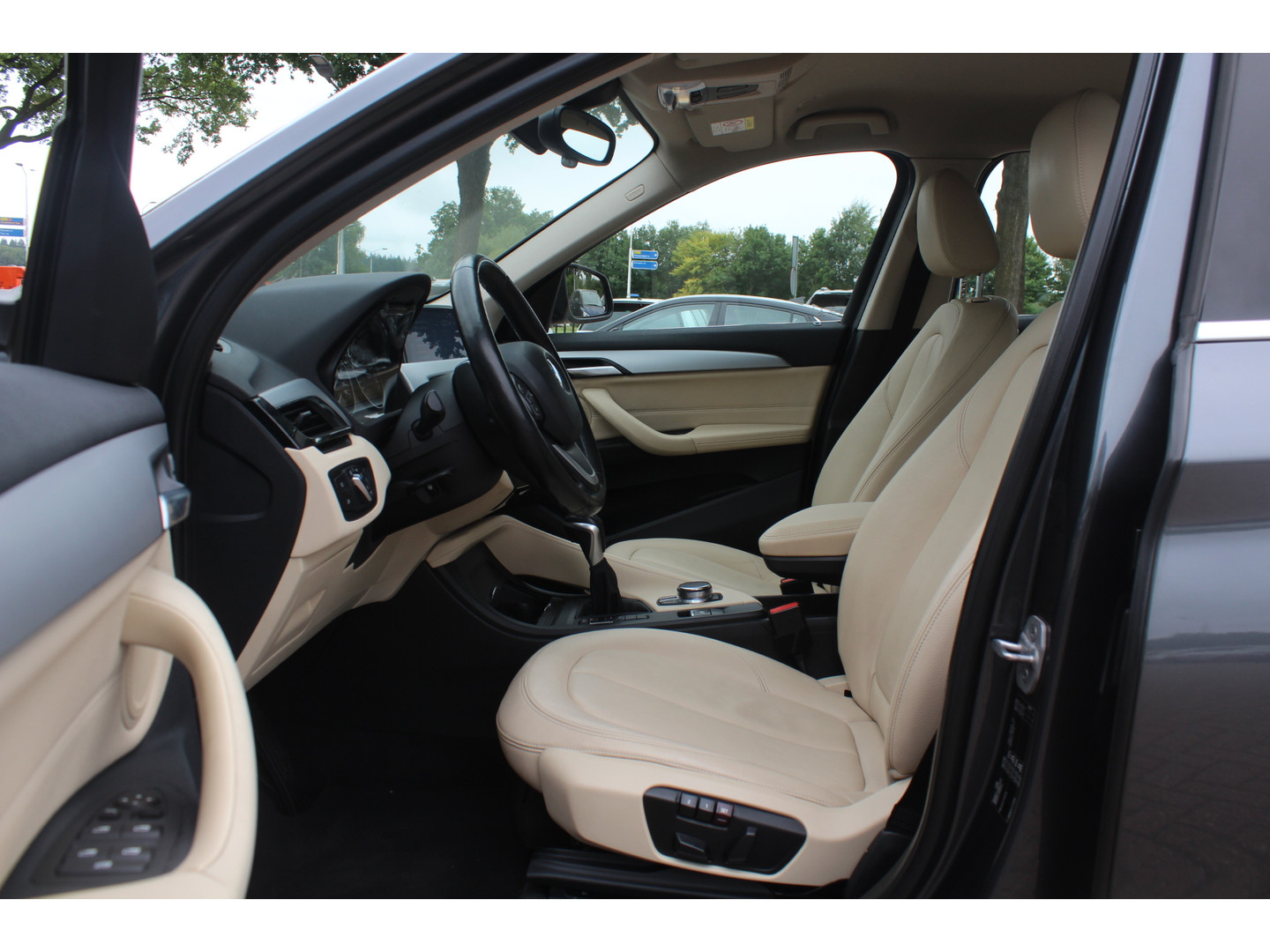 BMW BMW