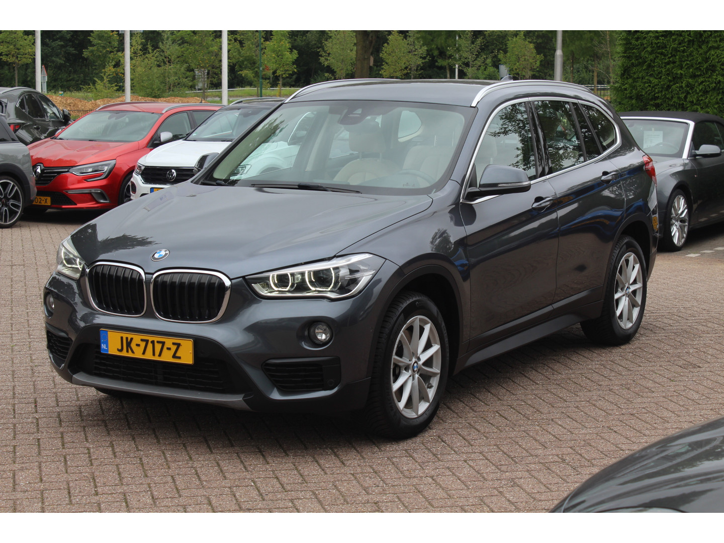 BMW BMW
