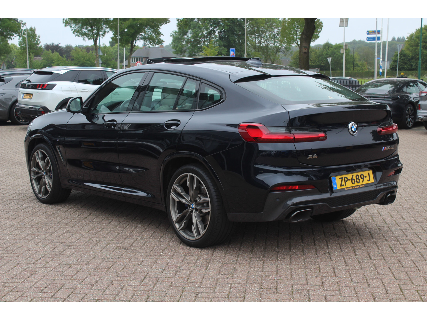 BMW