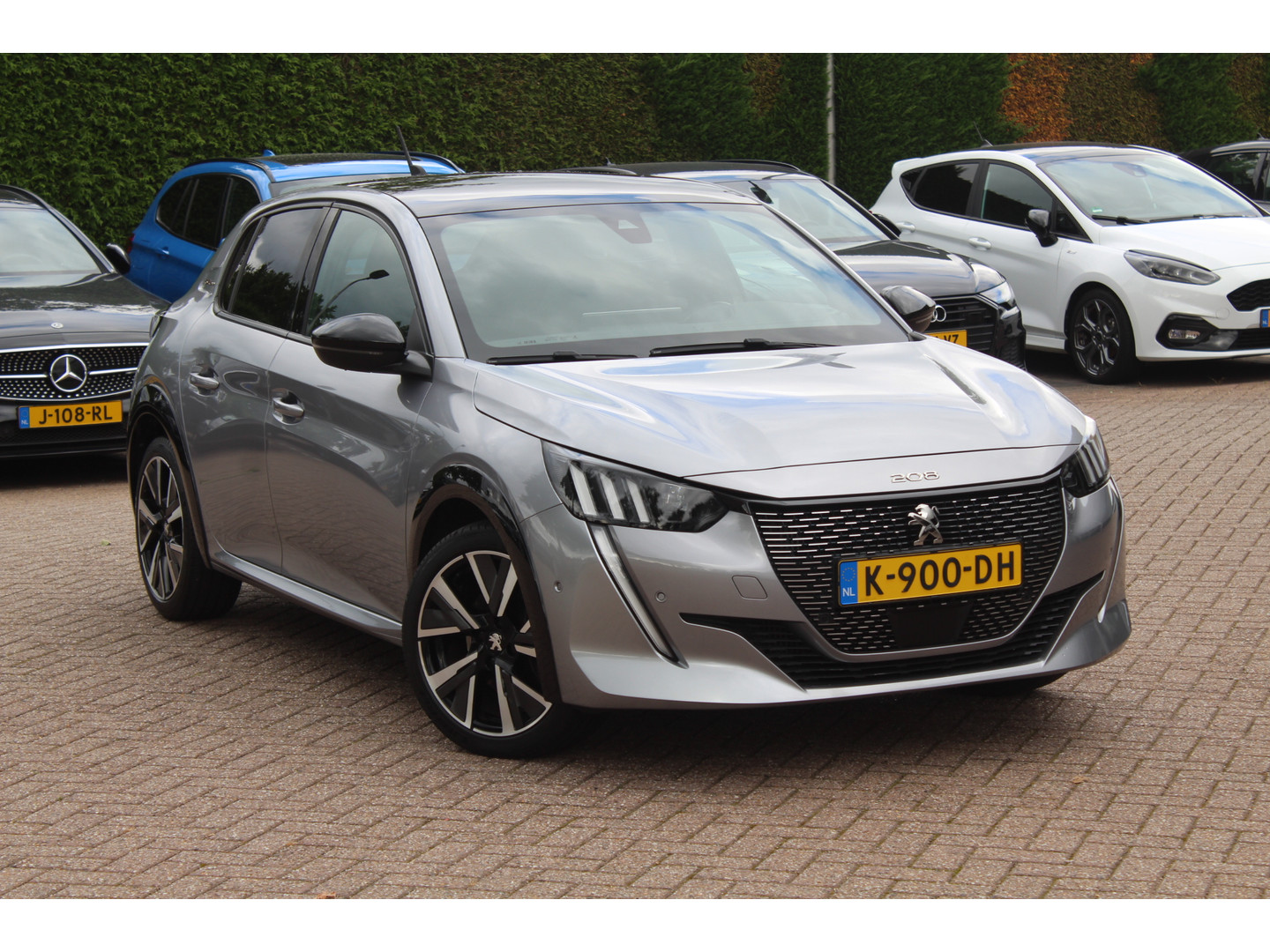 Peugeot