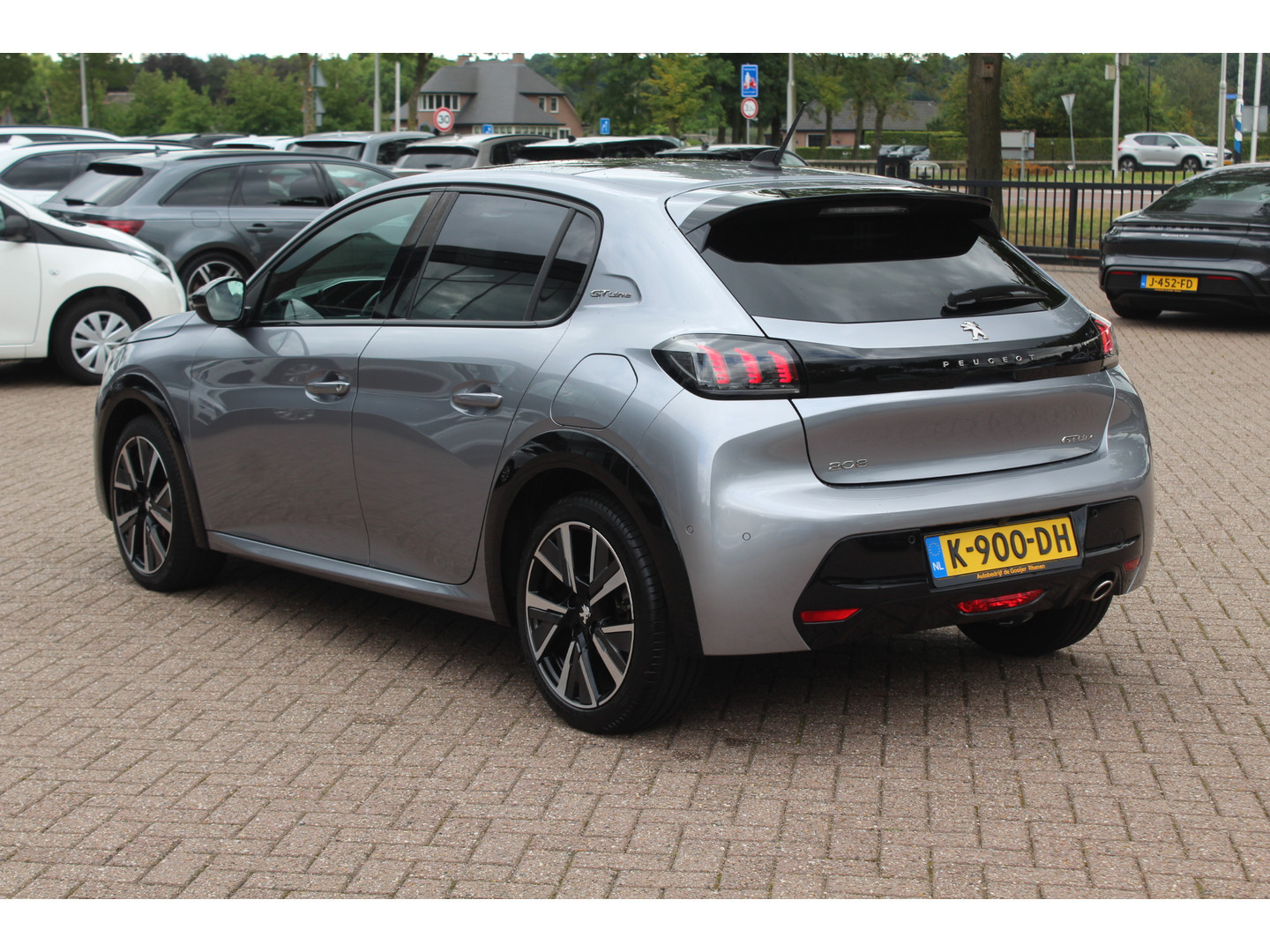 Peugeot