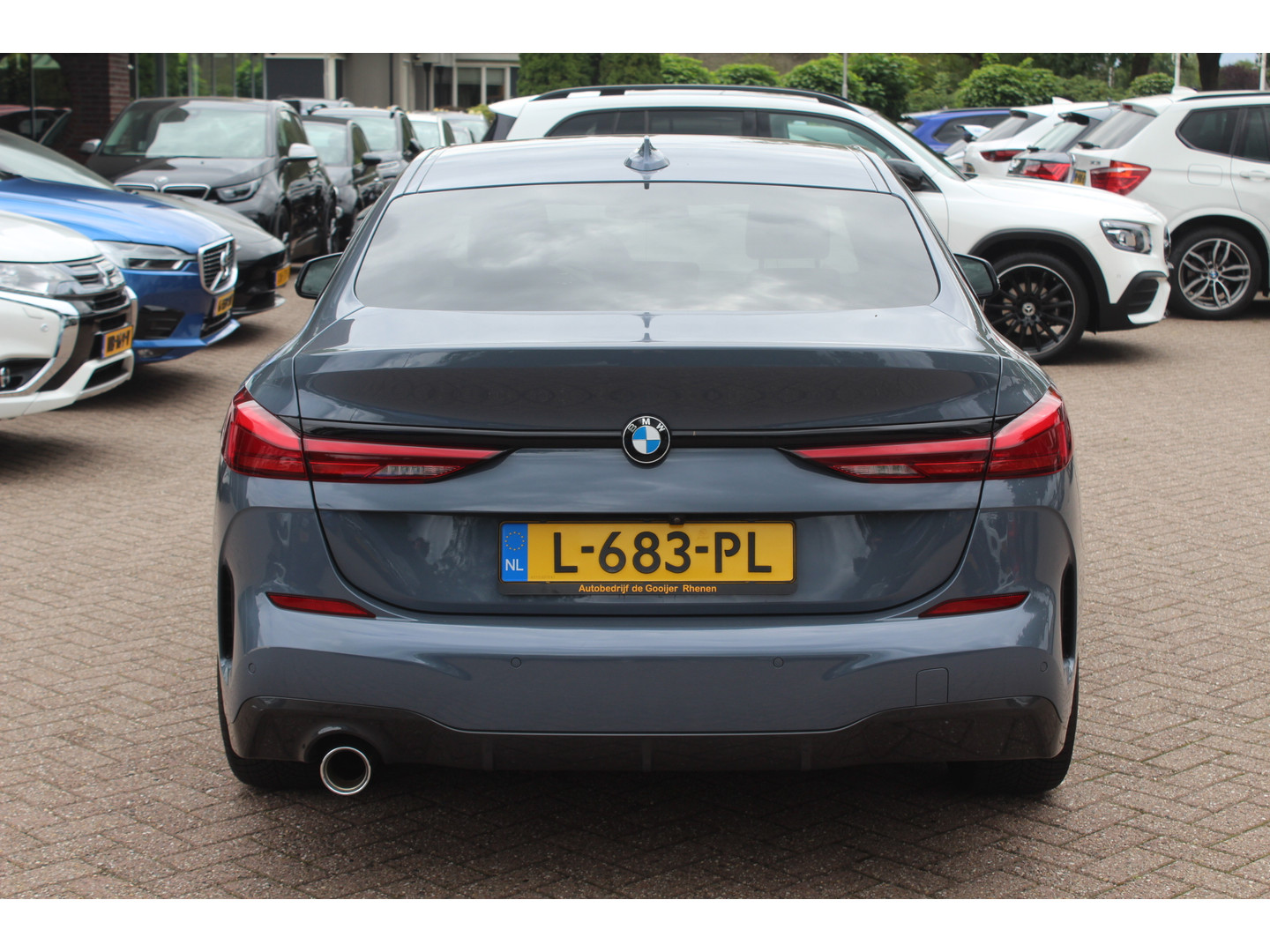 BMW BMW