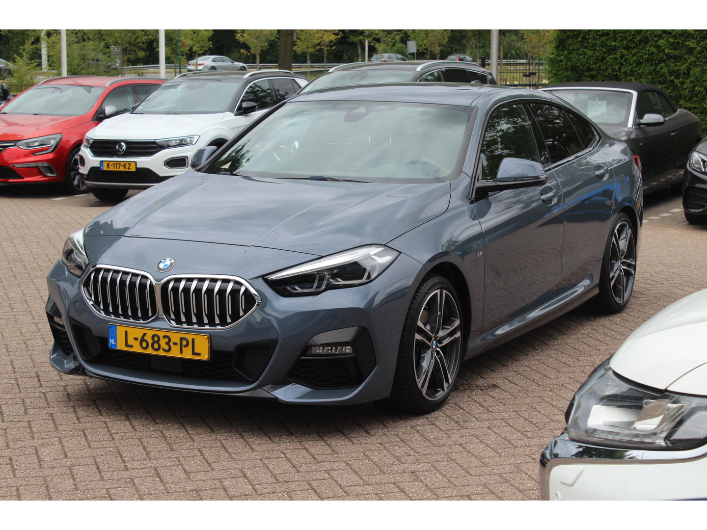BMW BMW