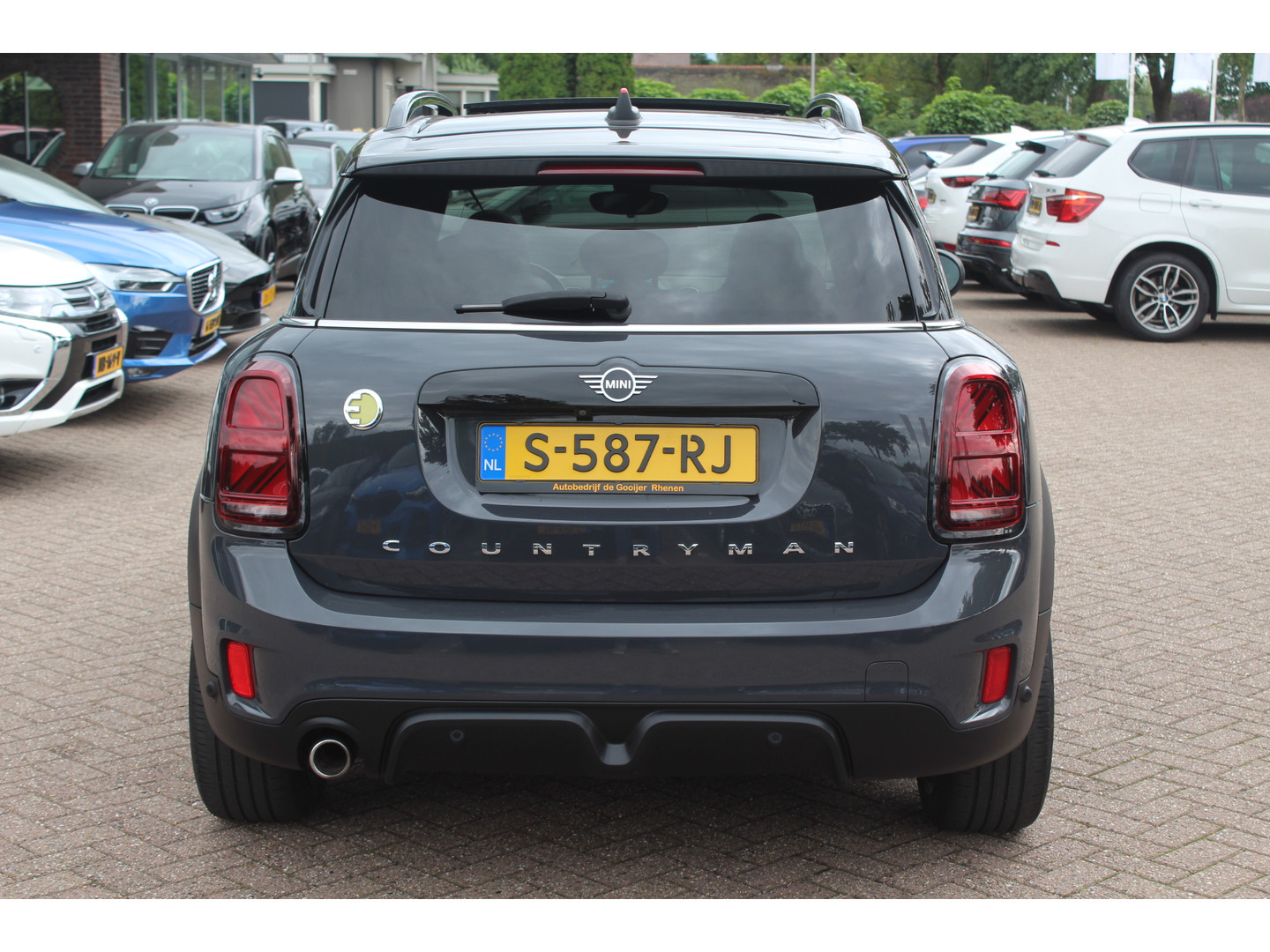 MINI