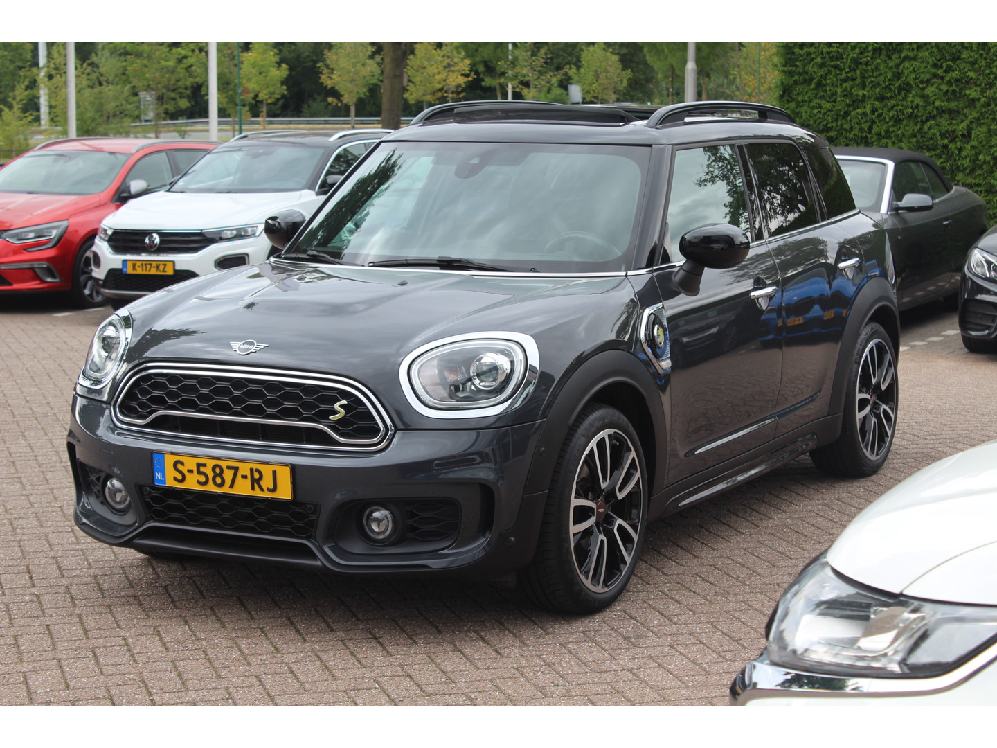 MINI
