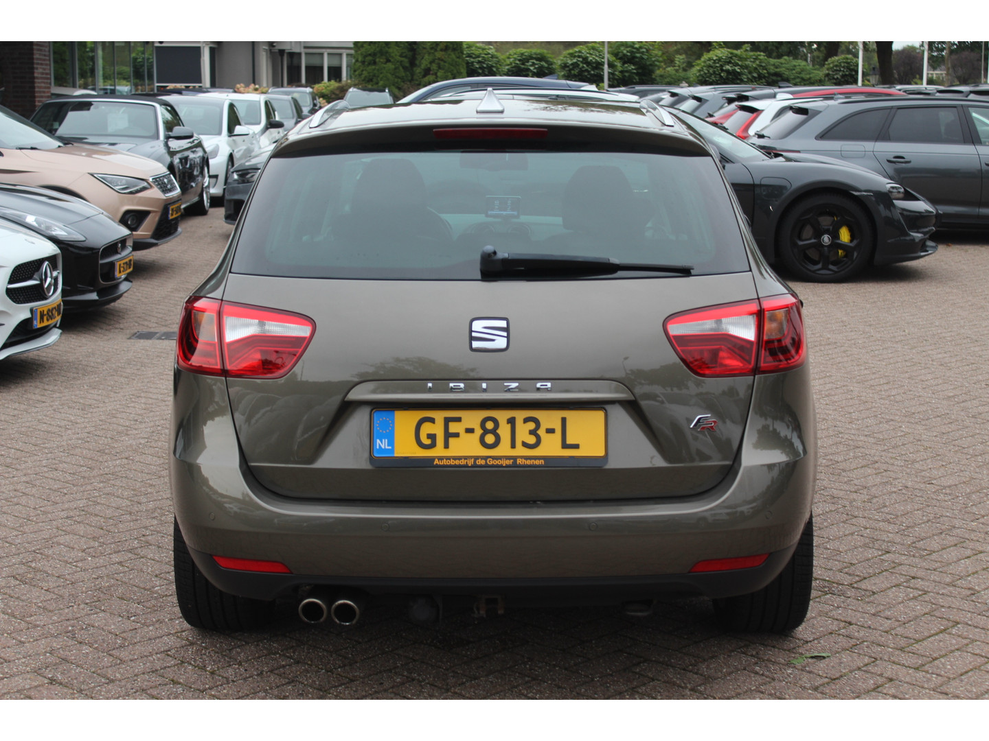 SEAT