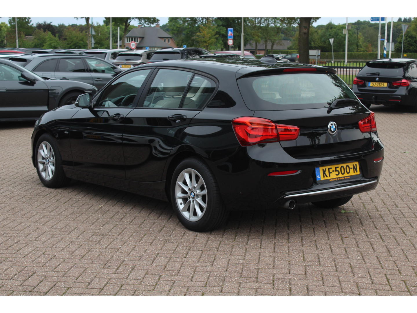 BMW