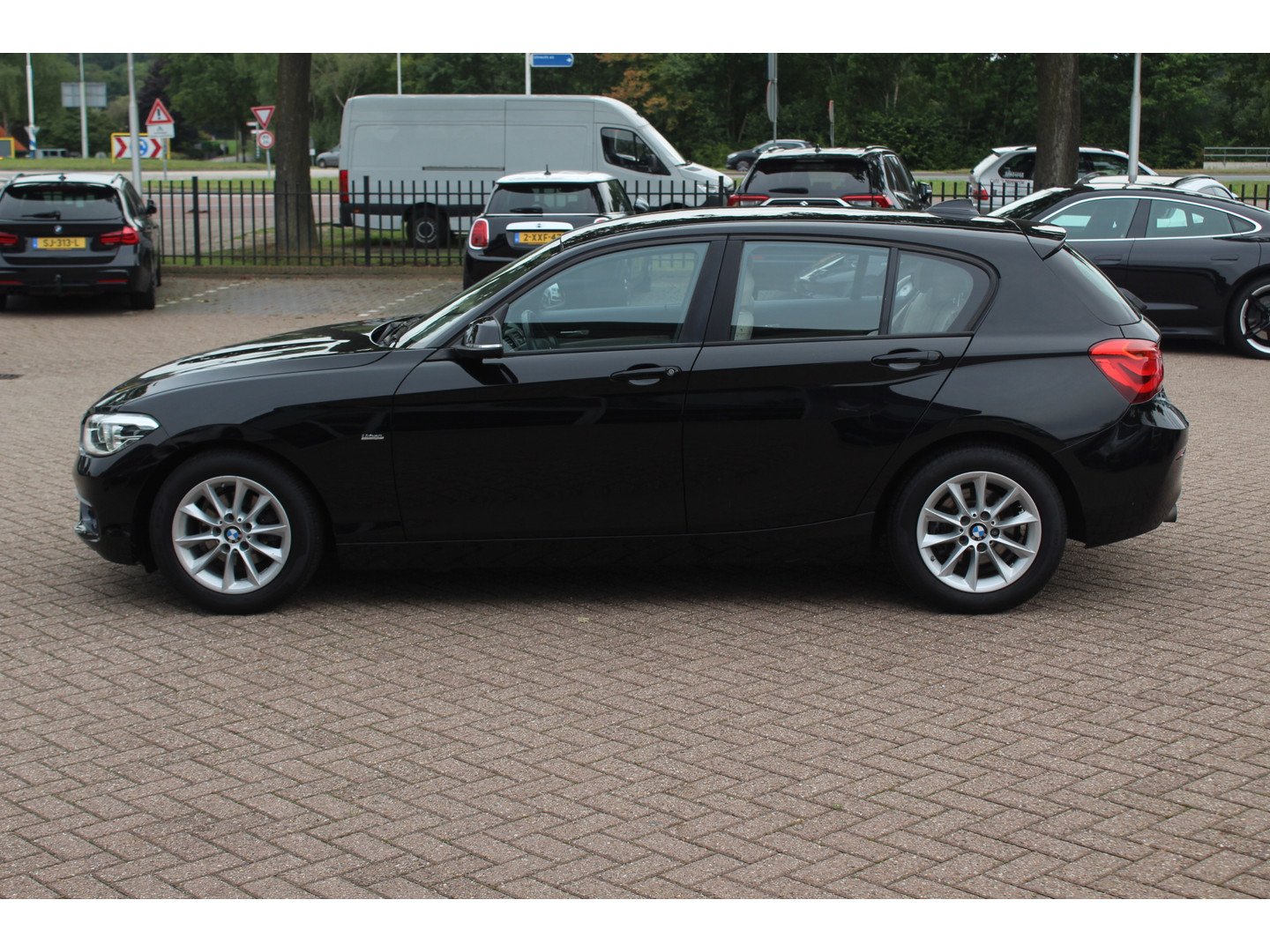 BMW