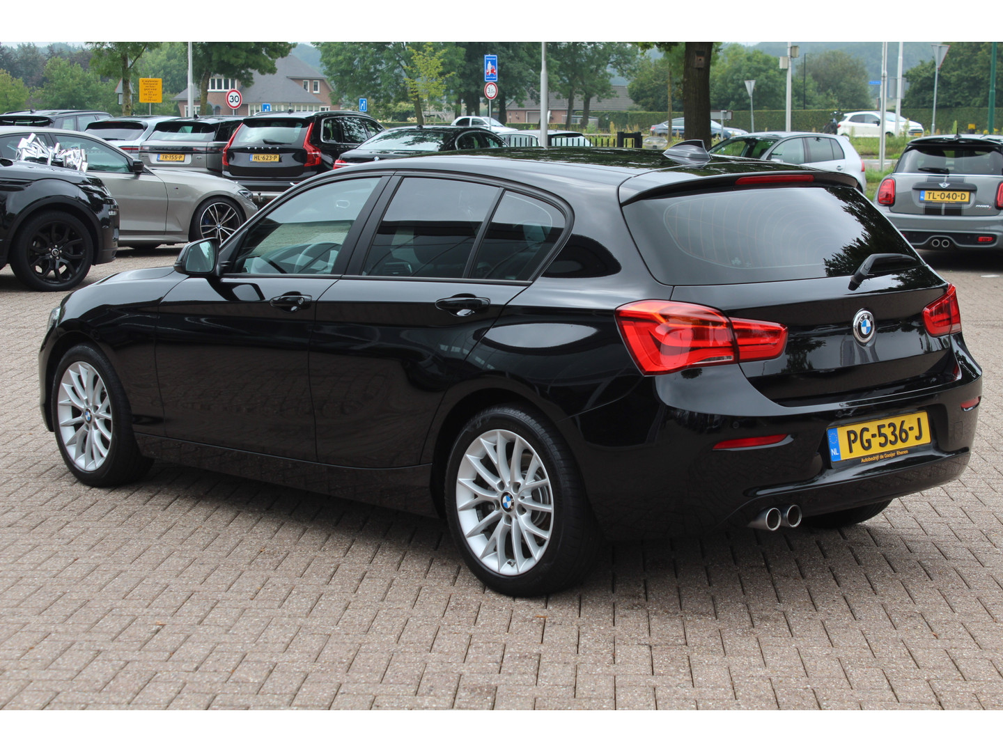 BMW