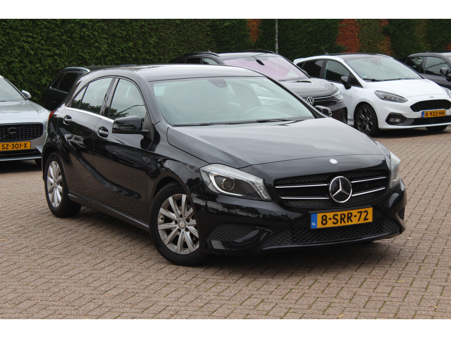 Mercedes-Benz Mercedes-Benz