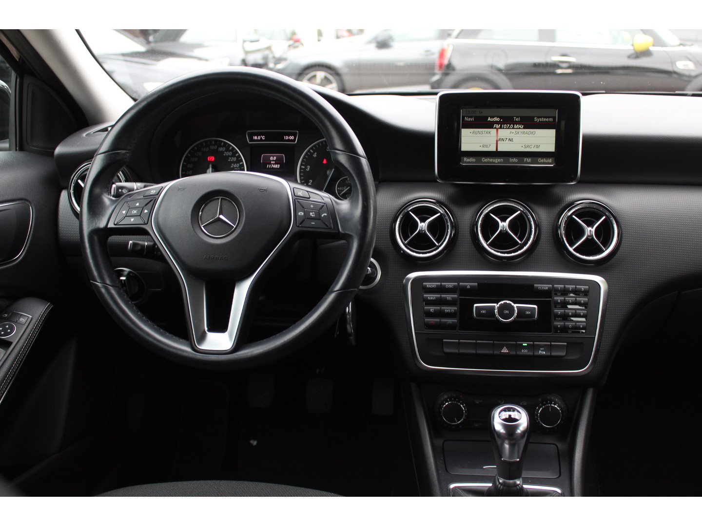 Mercedes-Benz Mercedes-Benz