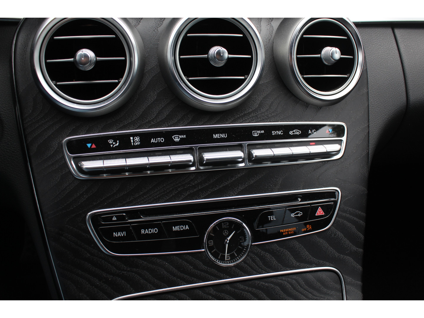 Mercedes-Benz Mercedes-Benz