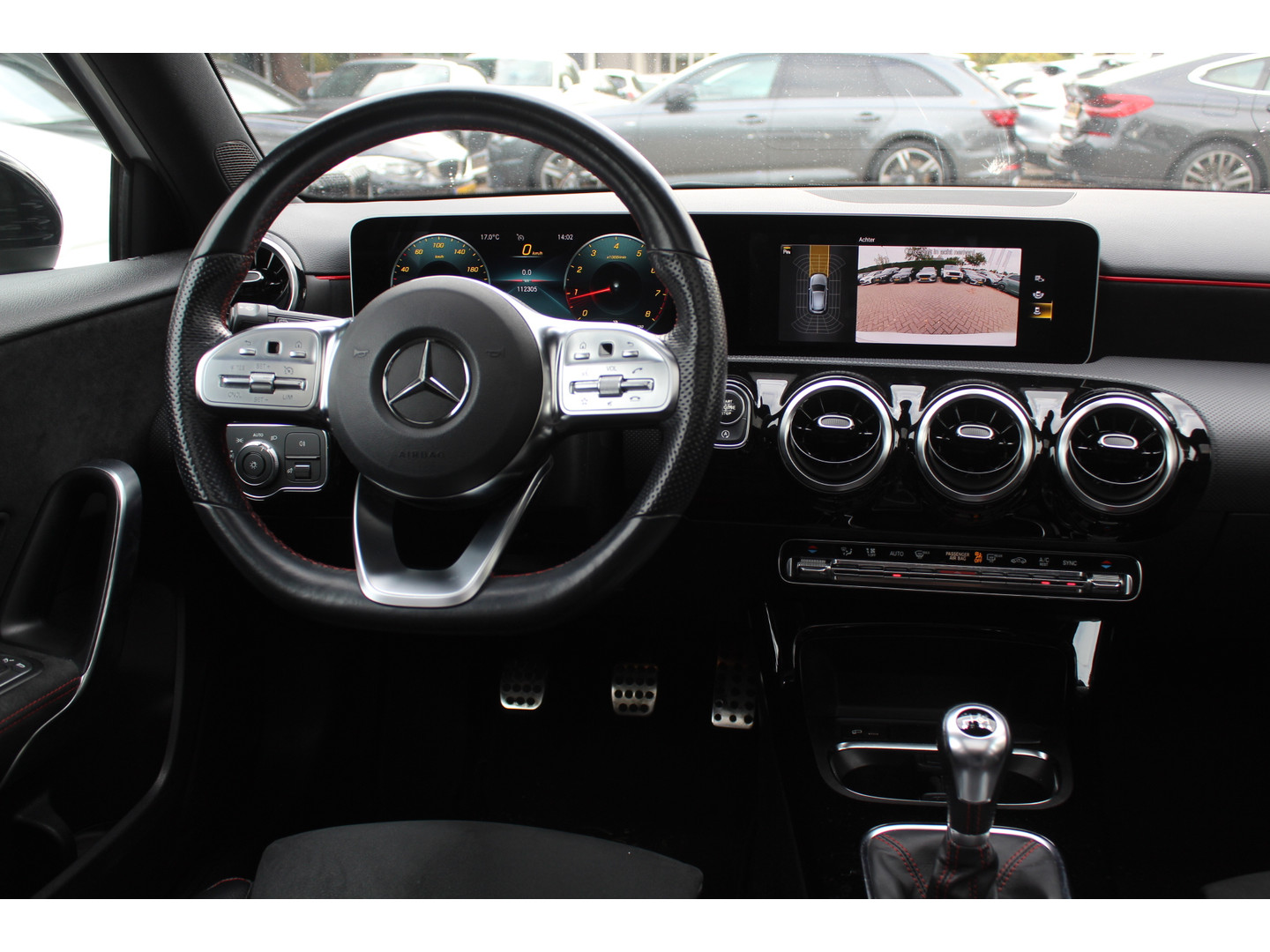 Mercedes-Benz Mercedes-Benz