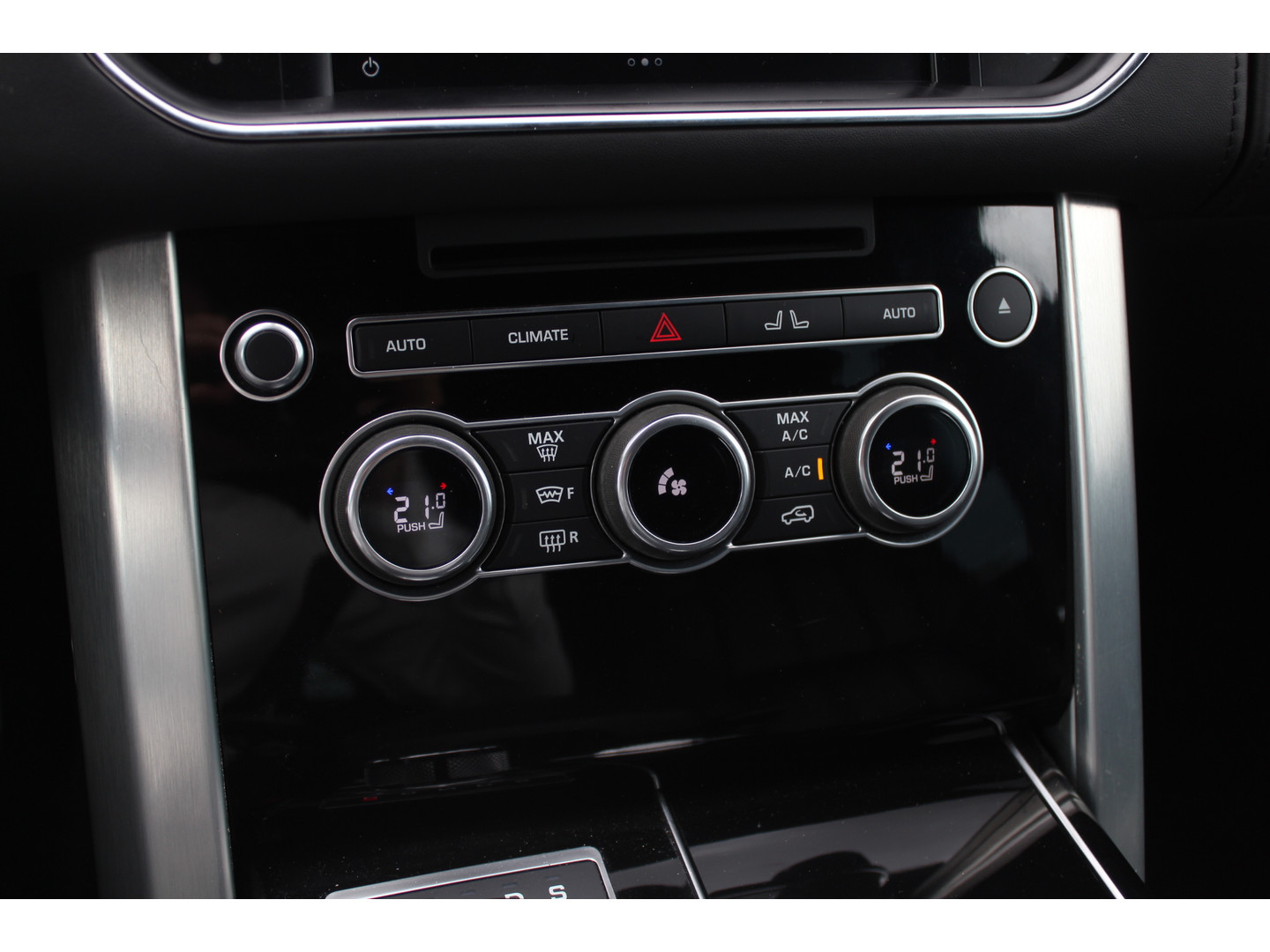 Land Rover Land Rover