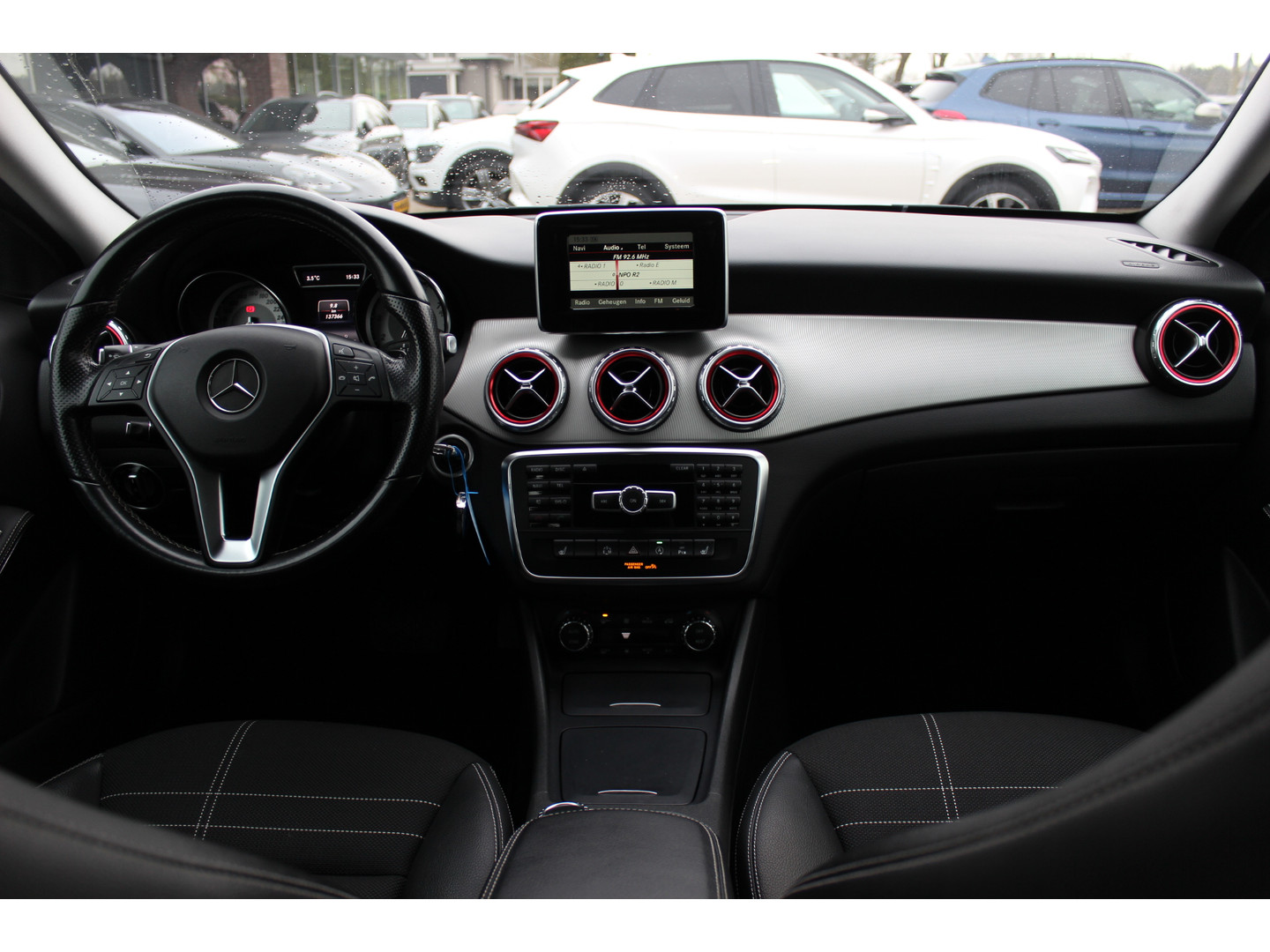 Mercedes-Benz Mercedes-Benz