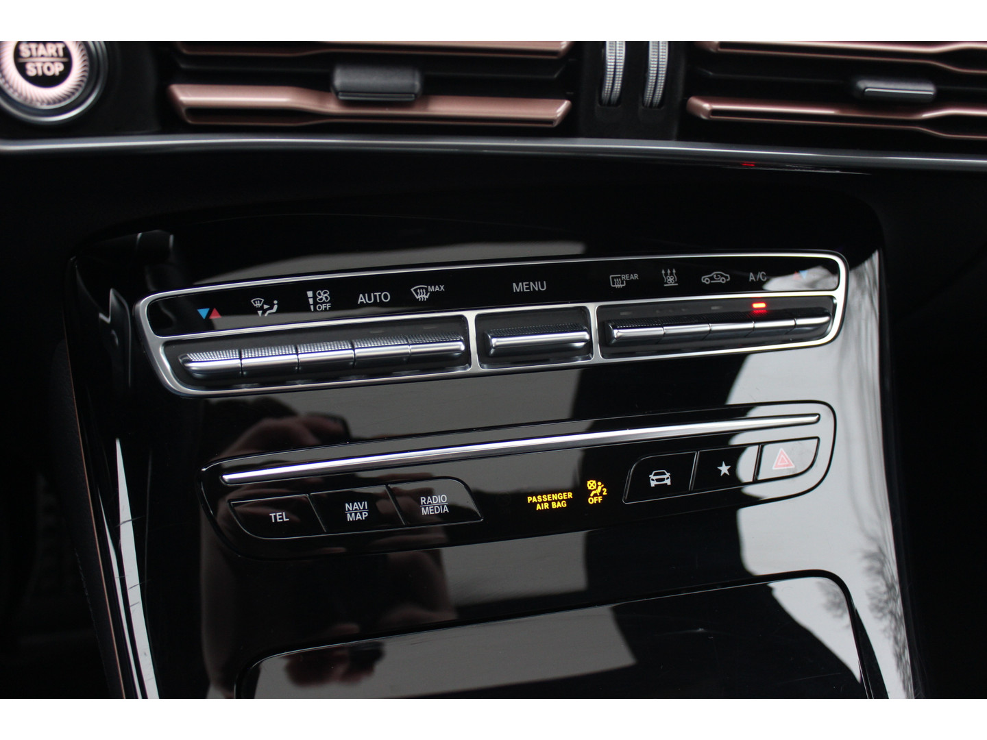 Mercedes-Benz Mercedes-Benz