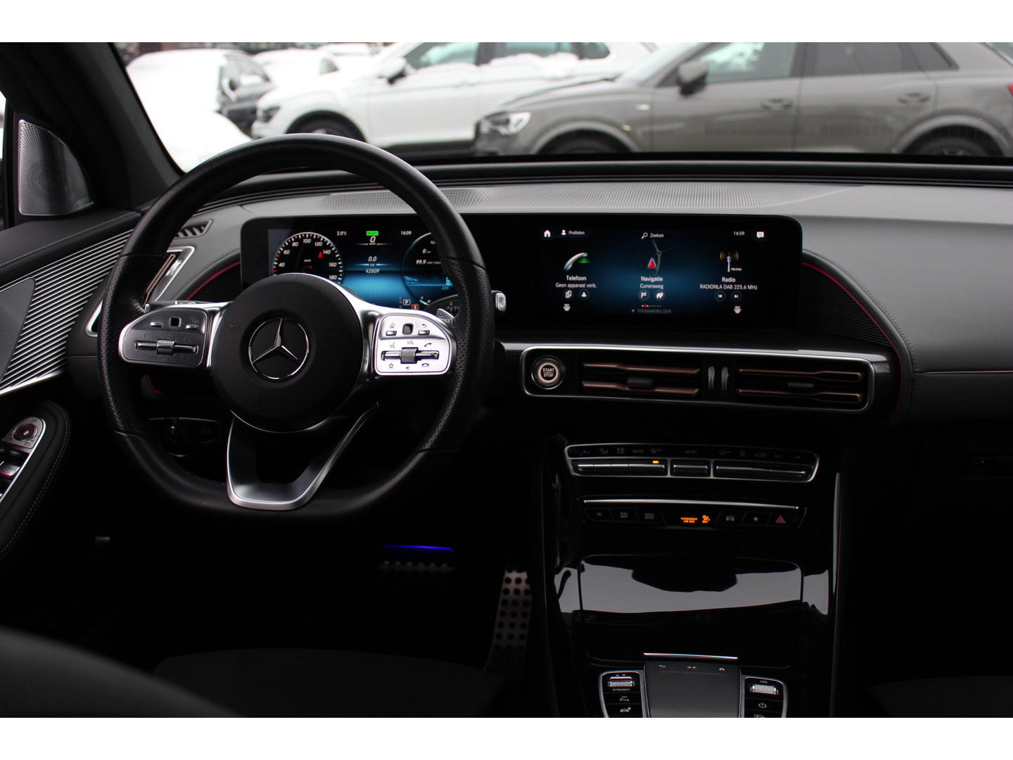 Mercedes-Benz Mercedes-Benz