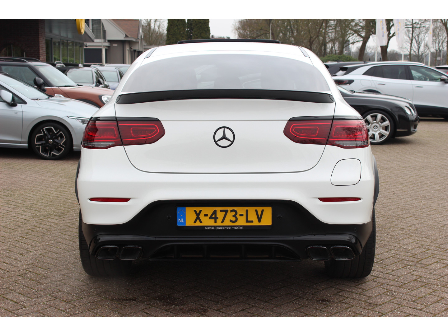 Mercedes-Benz Mercedes-Benz