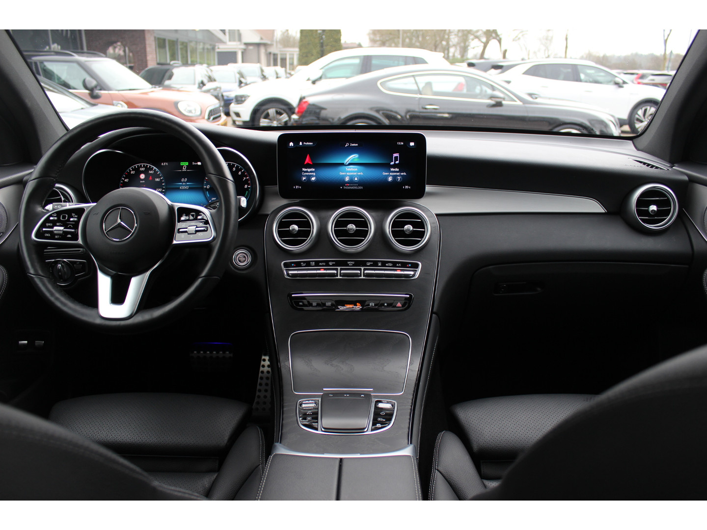 Mercedes-Benz Mercedes-Benz