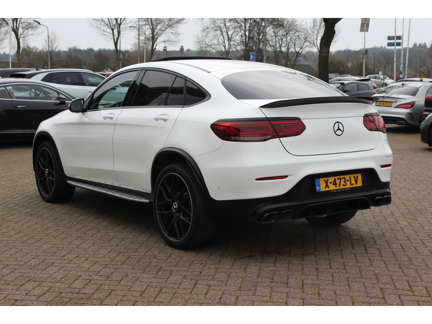 Mercedes-Benz Mercedes-Benz