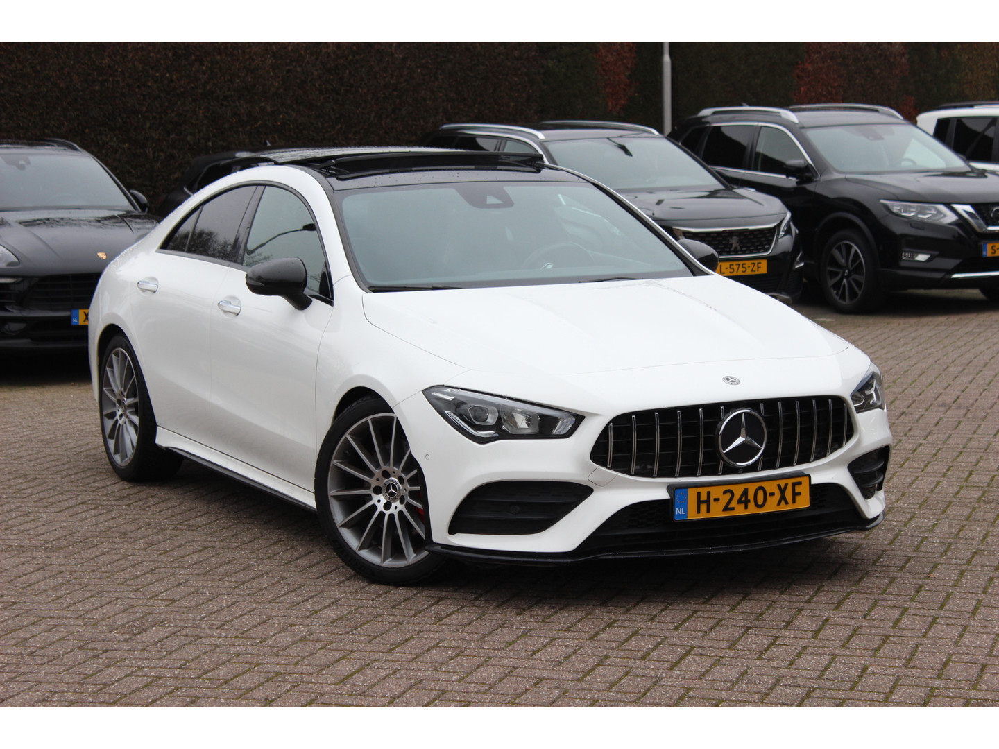 Mercedes-Benz