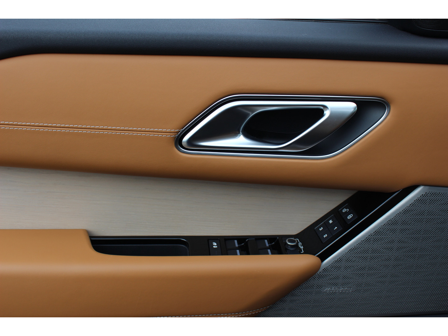 Land Rover Land Rover