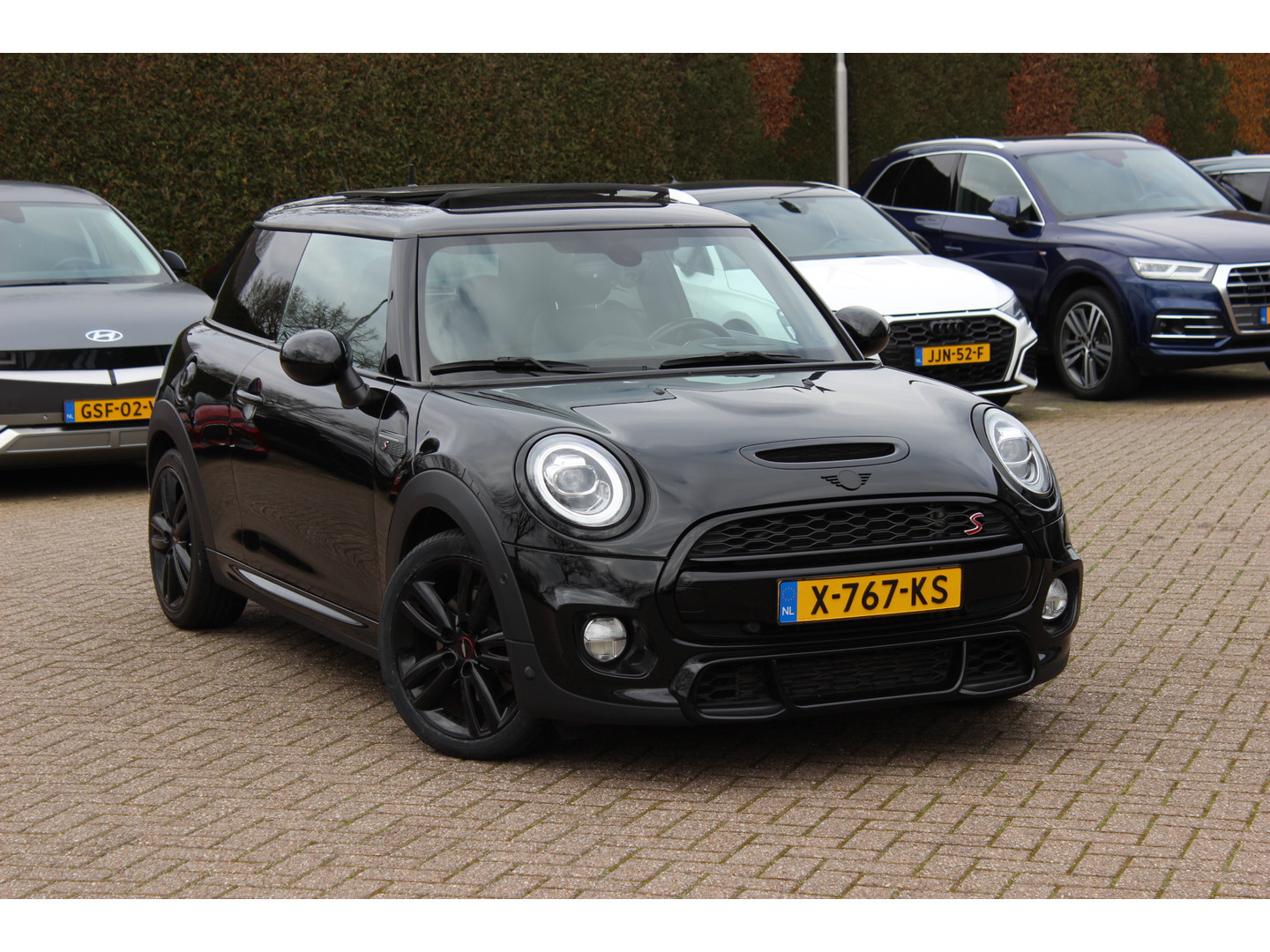 MINI MINI