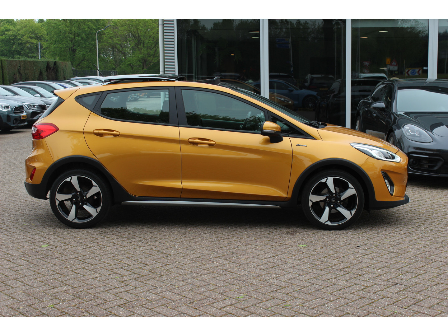 Ford Ford