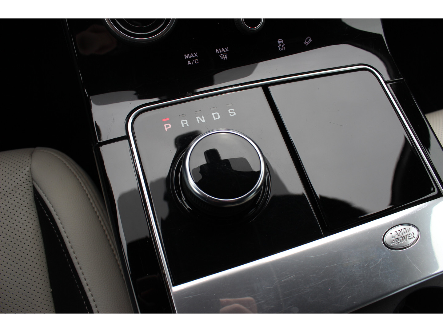 Land Rover Land Rover