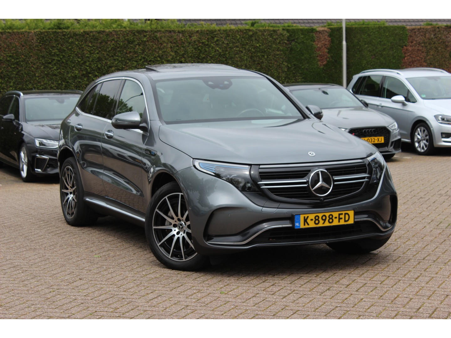 Mercedes-Benz