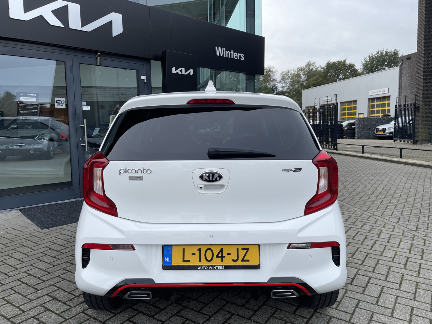 Kia