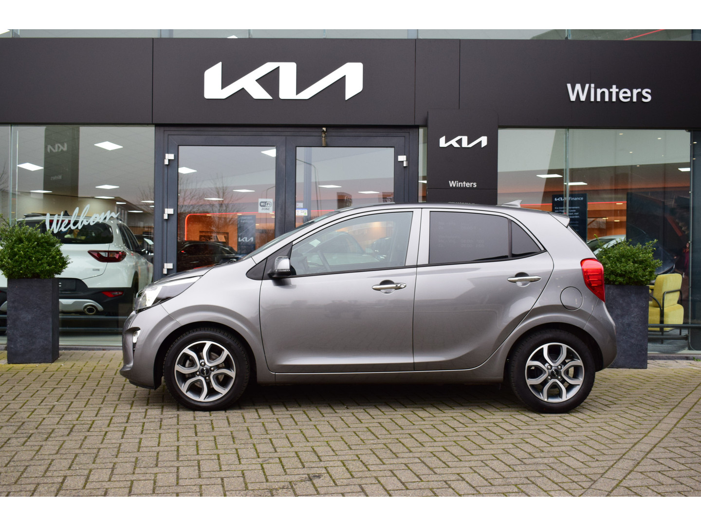 Kia