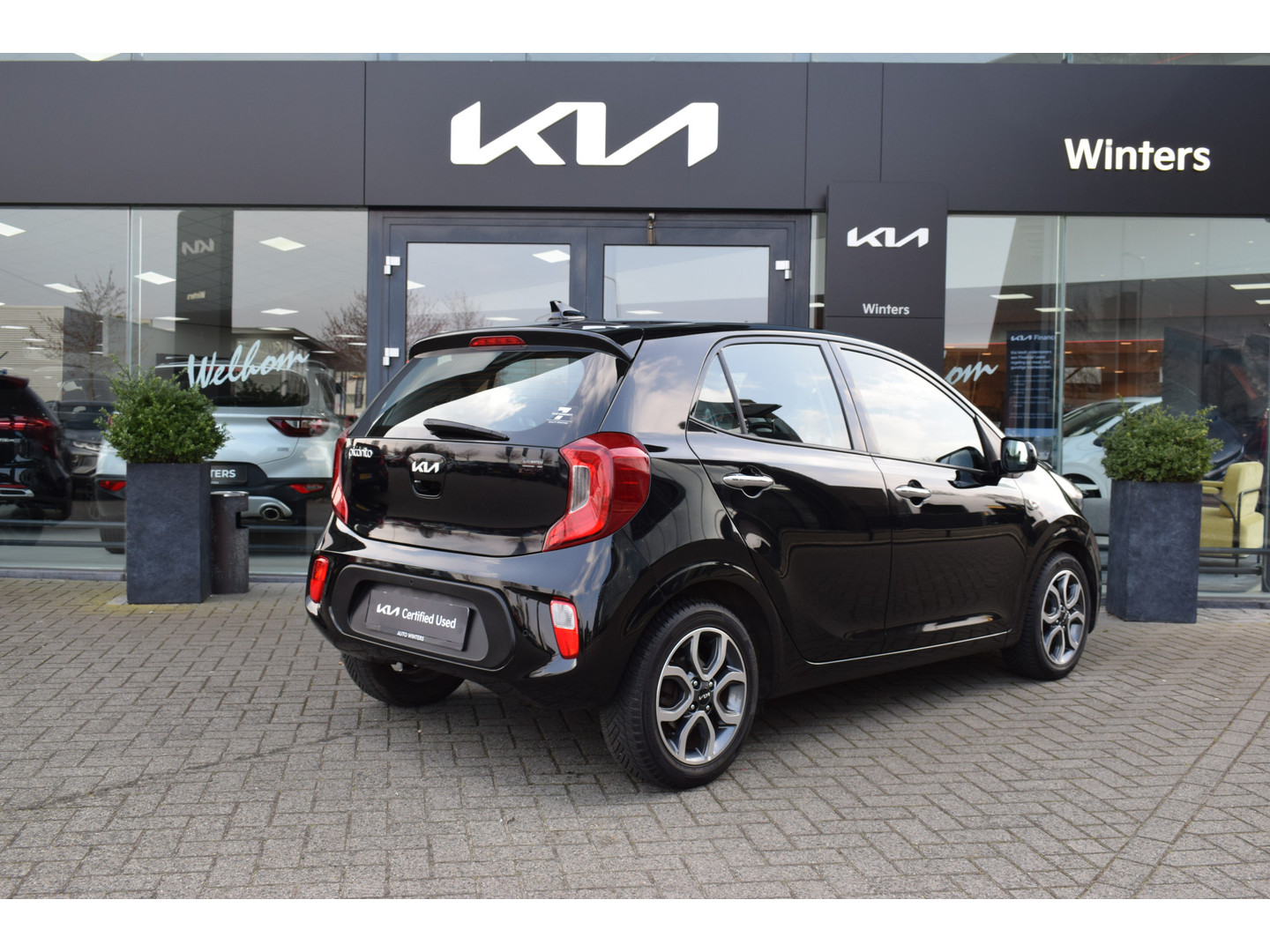Kia