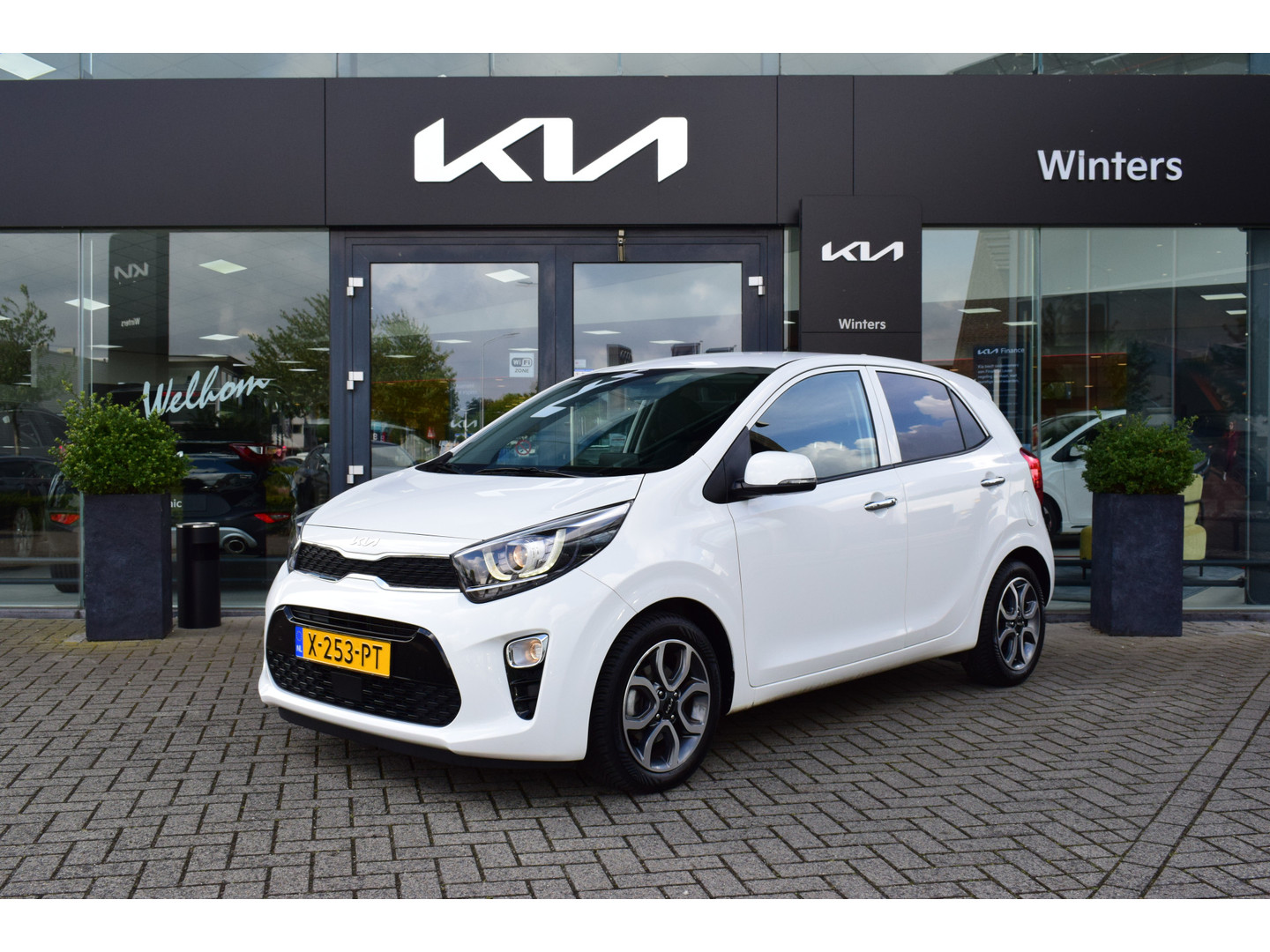 Kia