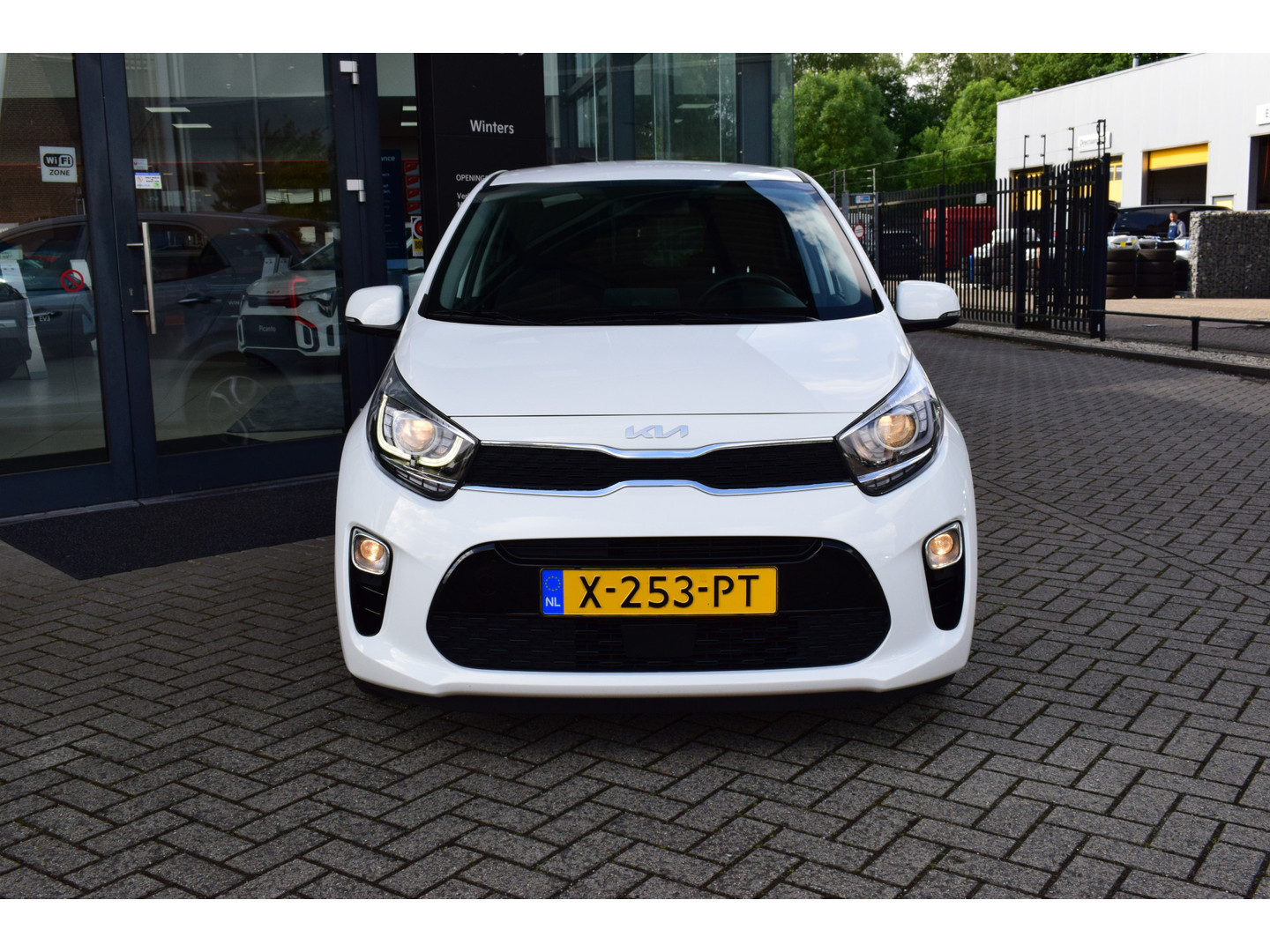 Kia