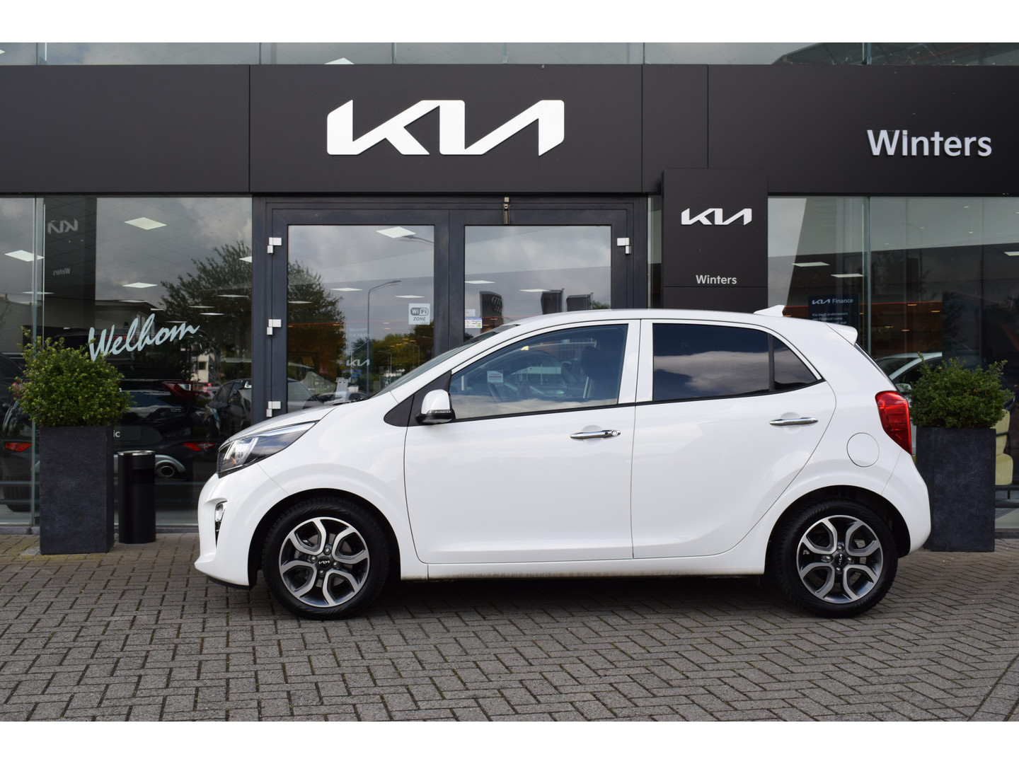 Kia
