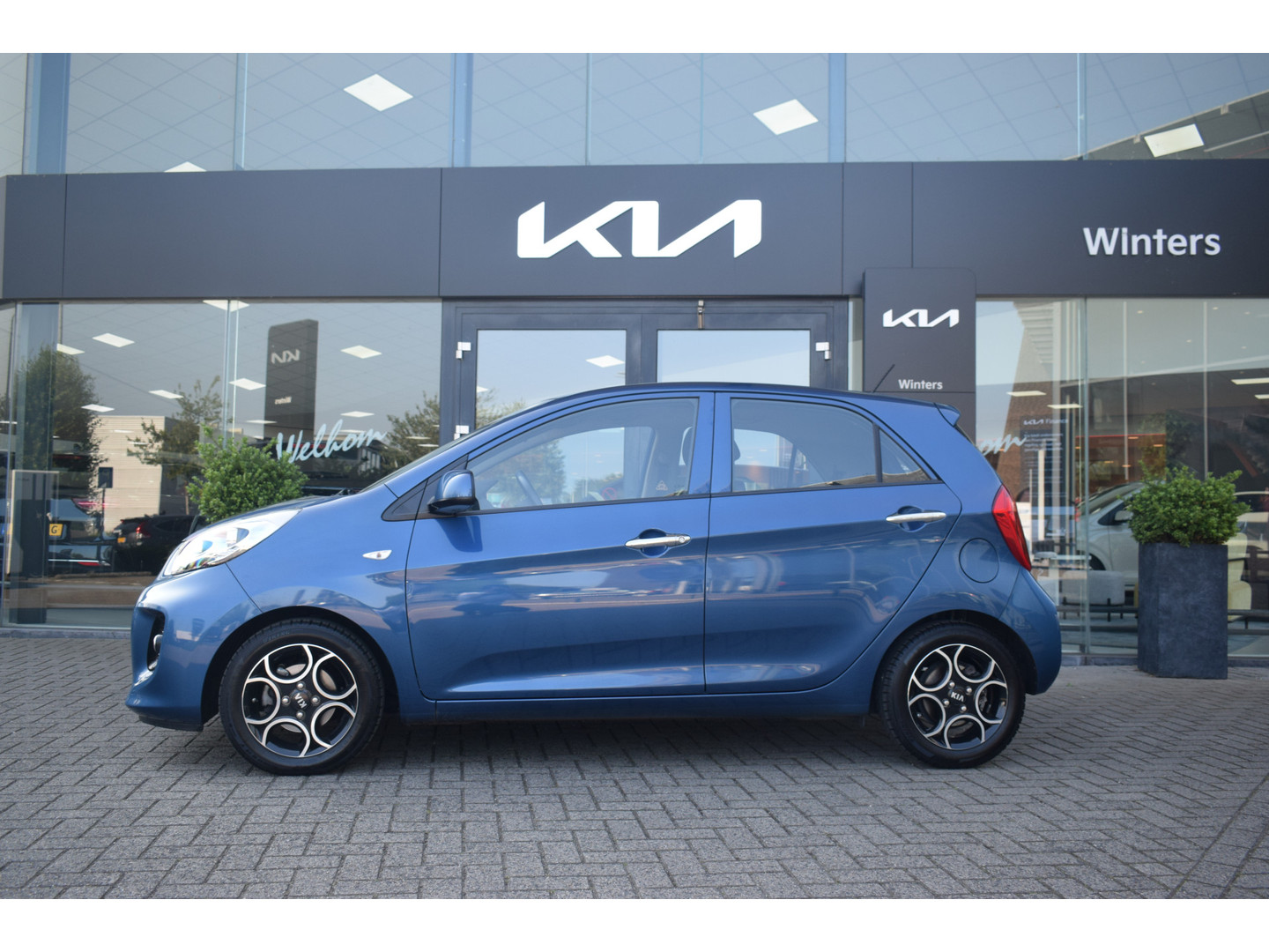 Kia